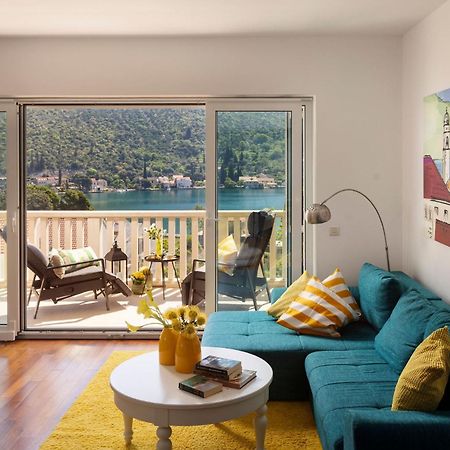 Apartment Deluxe Bellevue Затон Екстер'єр фото