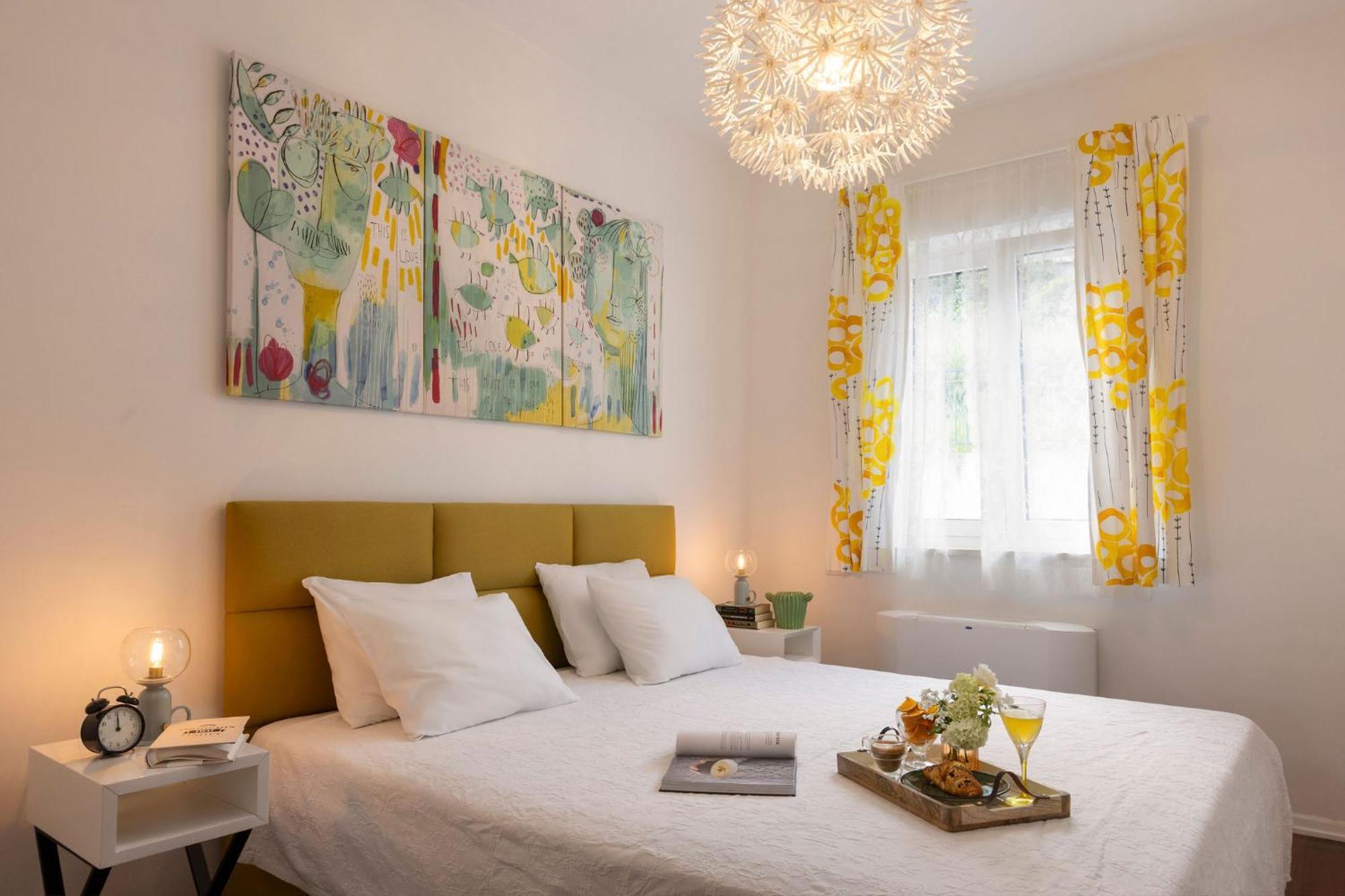 Apartment Deluxe Bellevue Затон Екстер'єр фото